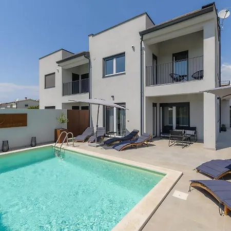 Diva Holiday home Porec